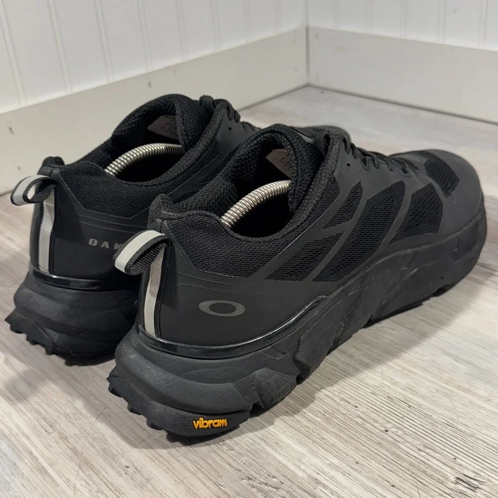 Oakley SI Men's Light Breathe Trail Shoe, Triple Black - 12 REG (M)